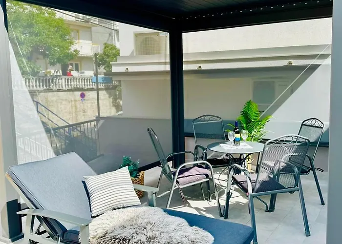 Maslina & Pinija Apartmán