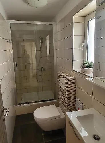 Διαμέρισμα Maslina & Pinija *